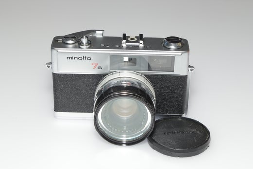 K&auml;ytetty Minolta Hi-Matic 7s