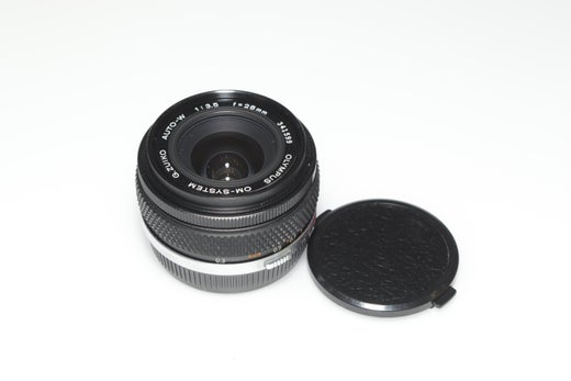 K&auml;ytetty Olympus G.Zuiko 28/3.5